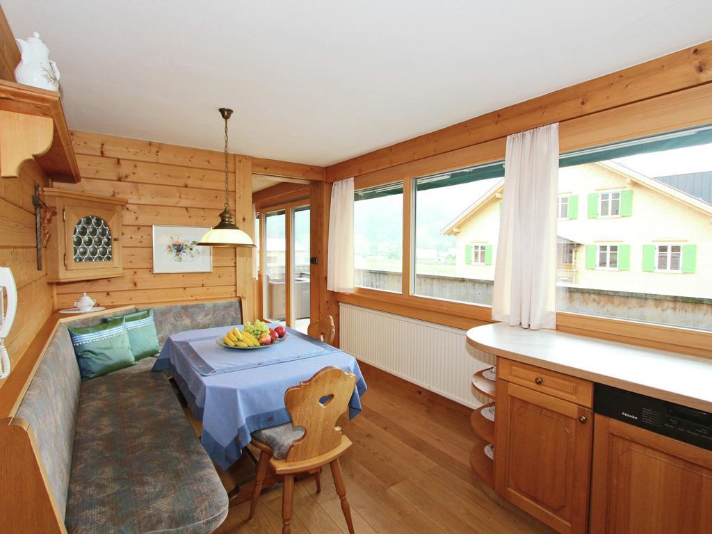 Modern Holiday Home With Mountain View بيزاو المظهر الخارجي الصورة